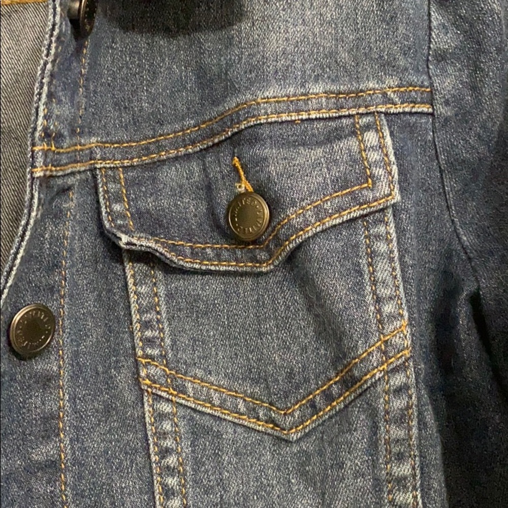 Jean jacket - Picture 2 of 3
